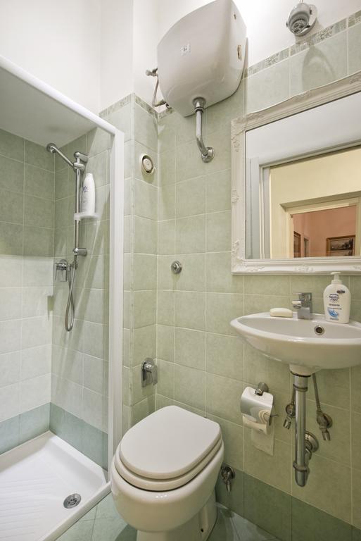 Fontana De Trevi Apartment Rzym Pokój zdjęcie