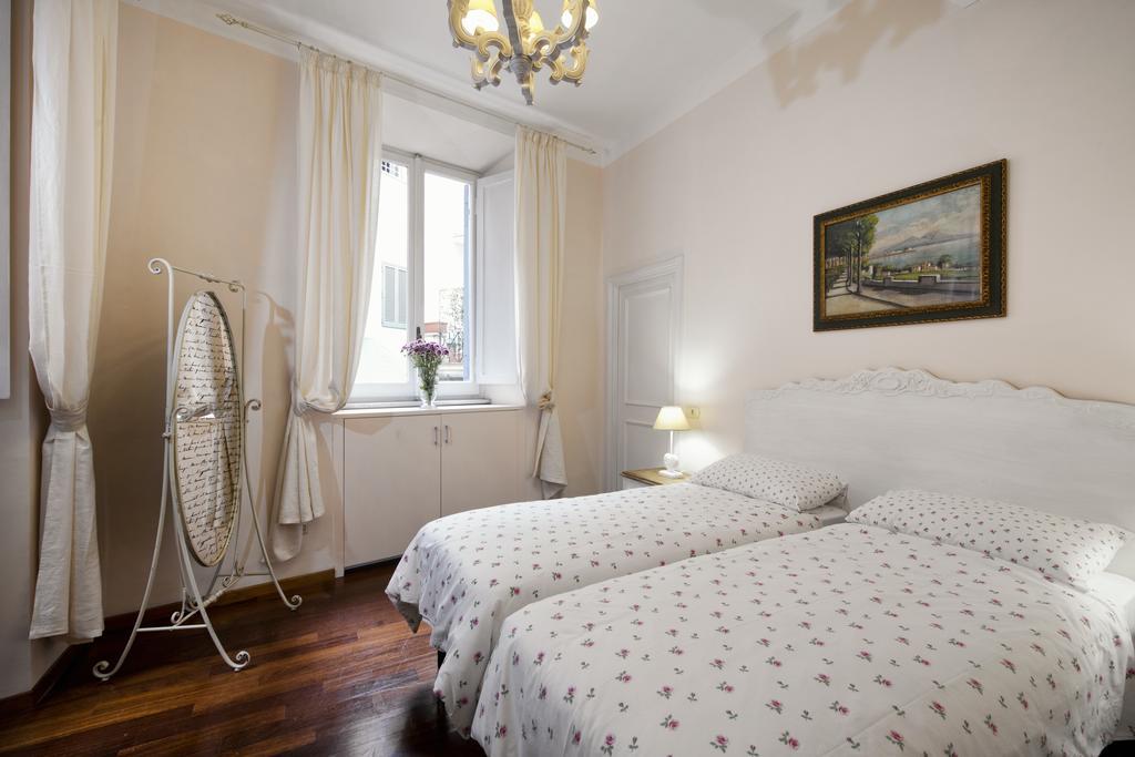 Fontana De Trevi Apartment Rzym Pokój zdjęcie