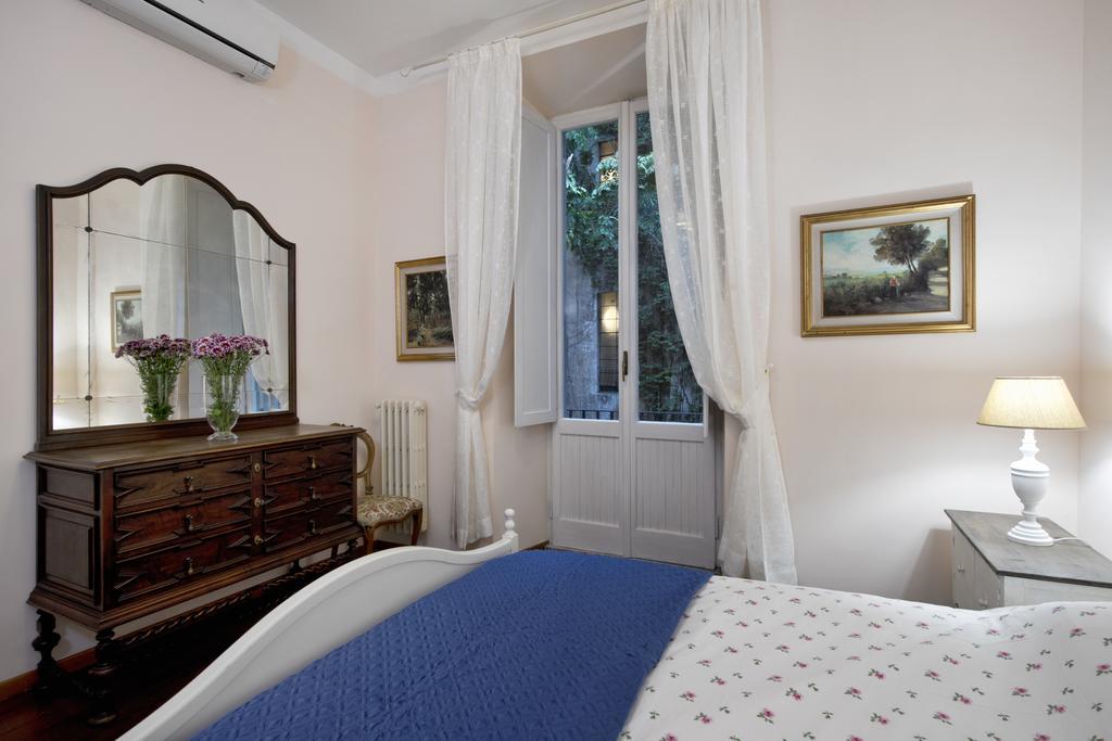 Fontana De Trevi Apartment Rzym Pokój zdjęcie